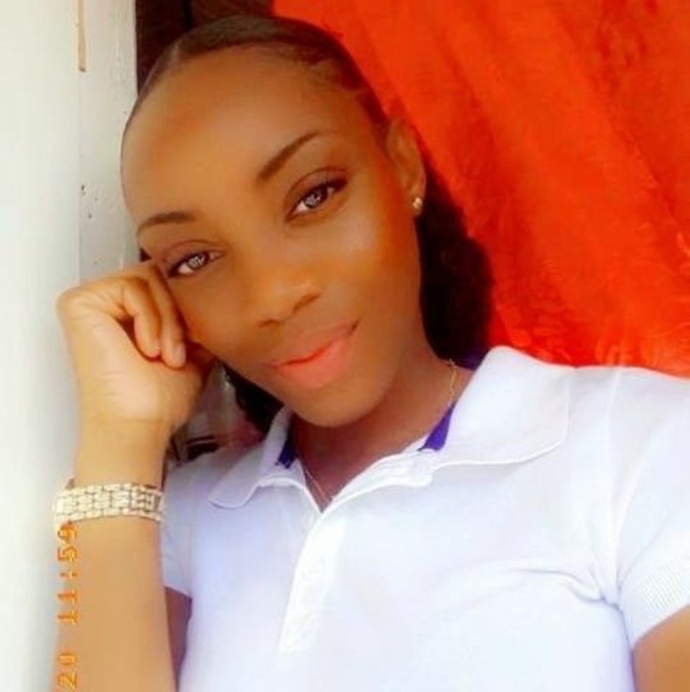 Meet your Posher, Vanessa